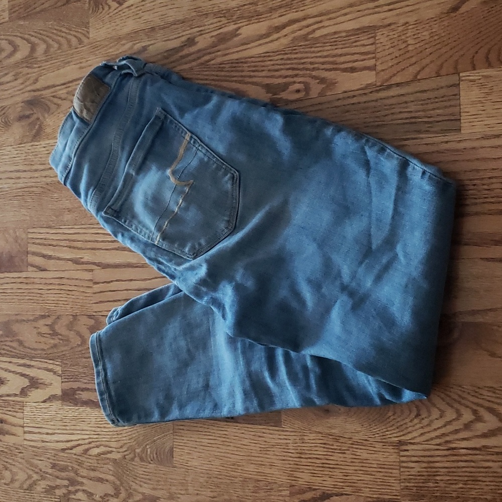 (6 Short) AEO American Eagle Outfitters Ne(x)t Level Stretch Cropped Denim